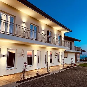 https://vila-leonora-1.albaniahotels.org